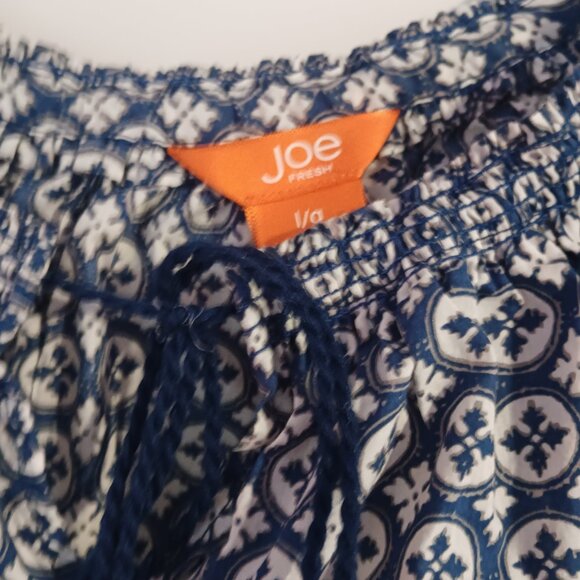JOE FRESH WOMEN'S NAVY PRINT LARGE PEASANT TOP - Picture 2 of 4